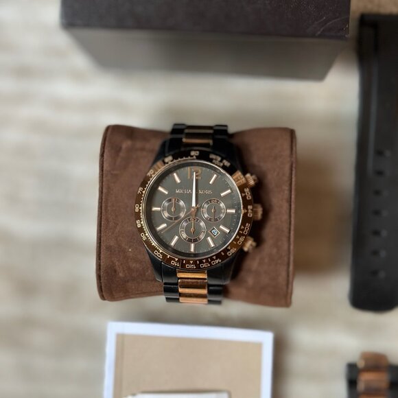 Michael Kors MIC 178064 brown watch - Picture 3 of 6